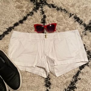 American Eagle Stretch Fabric Low Rise Short